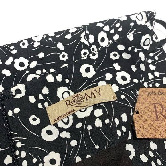 NWT Romy Swedy Pencil Skirt  - Picture 4 of 5